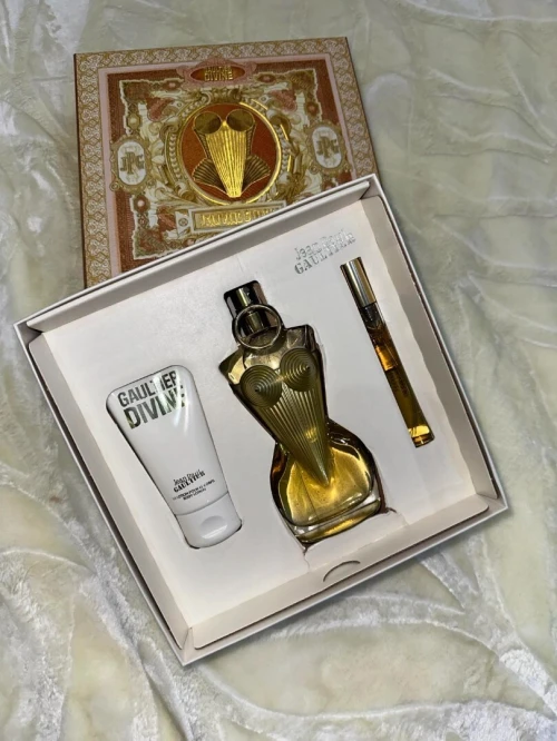 Coffret "eau de parfum" DIVINE jeans paul GAULTIER