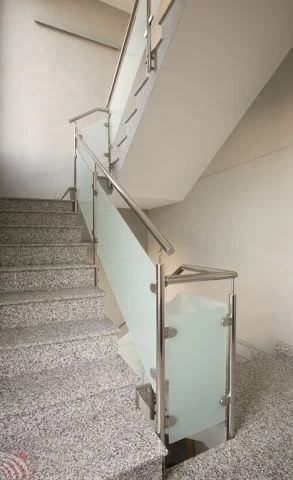 Vitrine et façade en VERRE SECURITE
