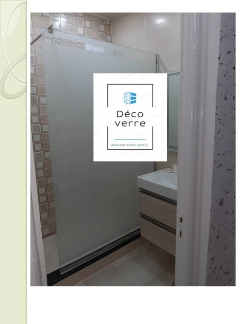 CABINE DE DOUCHE