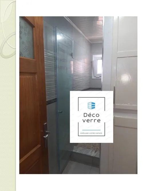 CABINE DE DOUCHE