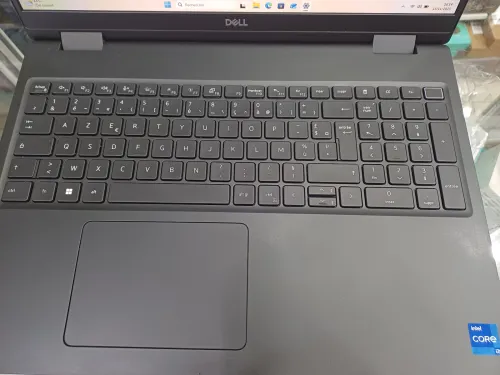 DELL PRECISION 7680 I7-13850HX/ RTX 2000 Ada 8GB /32GB DDR5/ 512GB SSD 