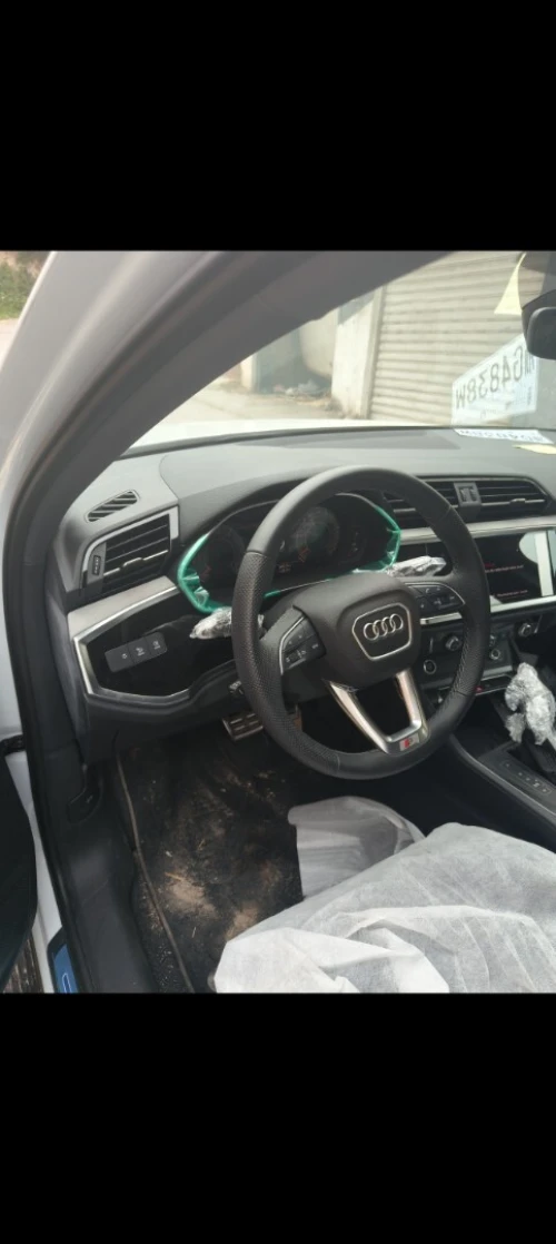 Audi Q3 2024 Sline
