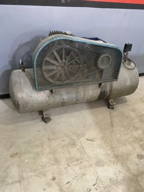 Compresseur 400litre
