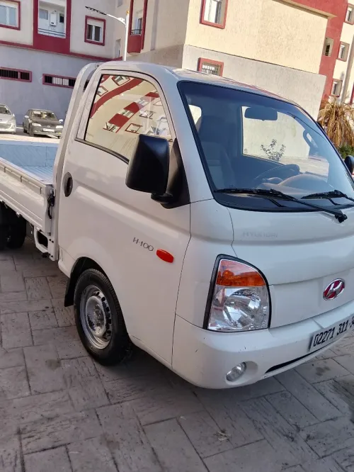 Hyundai H100 2011