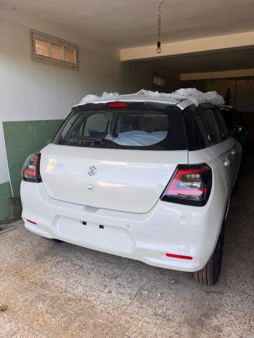 Suzuki Swift 2026 GLX MONTE CARLO