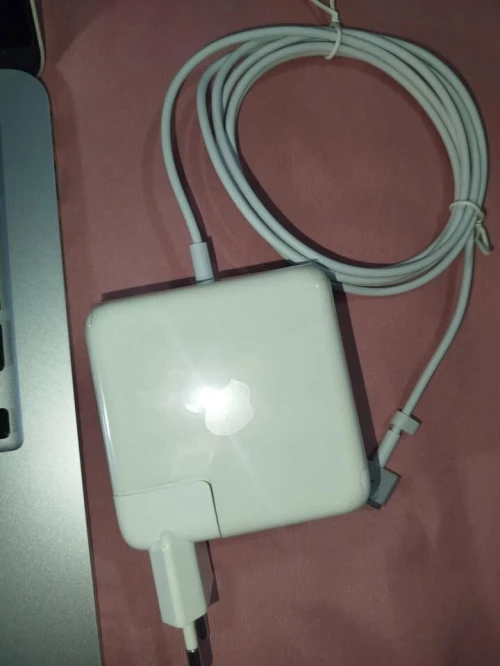 MacBook Pro (Retina, 13-inch, Early 2015)