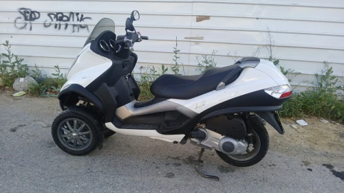 piaggio piaggio mp3 250 2009