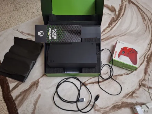 Xbox series x 1TB état excellent 
