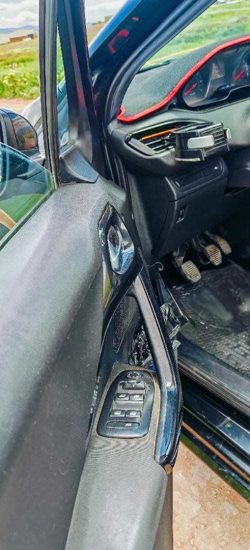 Peugeot 208 2014 Active