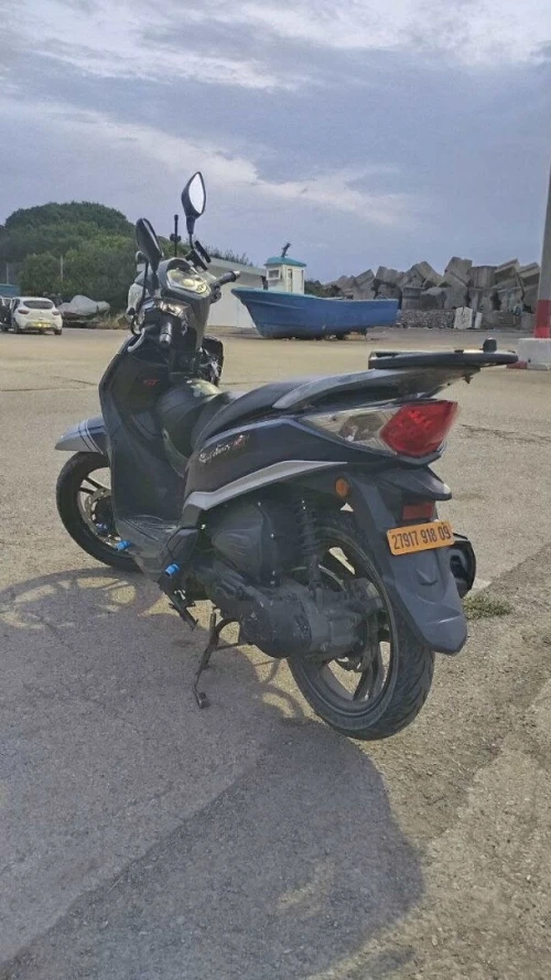 Moto sym St 2018