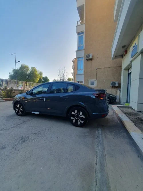 Dacia Logan 2025 Full option