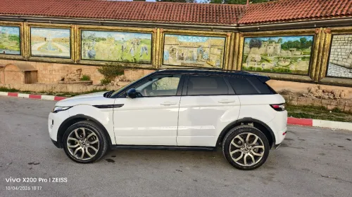 Land Rover Range Rover Evoque 2015 Dynamique 5 Portes 