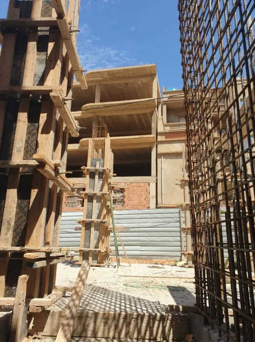Béton ; ENTREPRISE GROS OUVRES Dalle,Piliers,Voil 