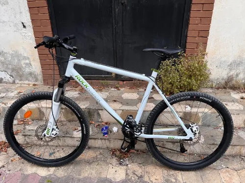 Vélos électriques et manuelles