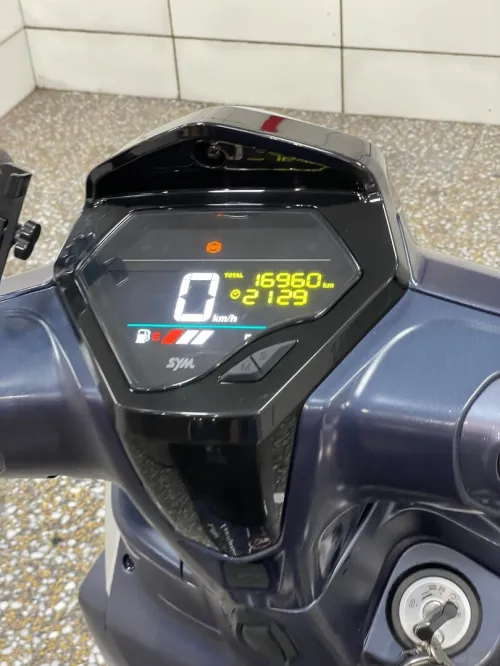 sym st200i abs 2024