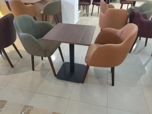 Tables et Chaises Capitonnées Restaurant / Cafétéria En HÊTRE