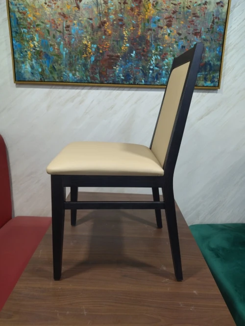 Chaise Bistrot Restaurant / Caféteria en HÊTRE