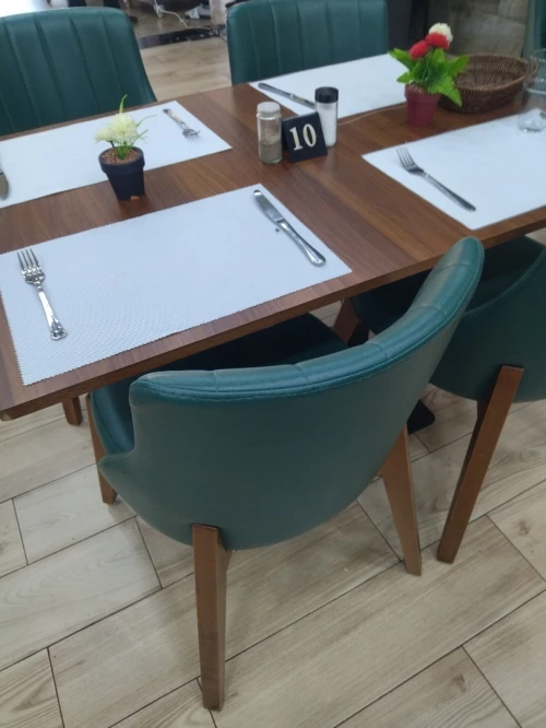 Tables et Chaises Restaurant /Cafeteria en HÊTRE