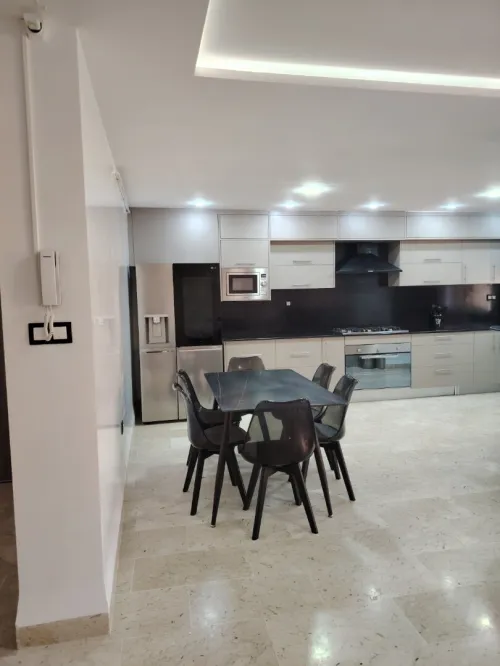 Location Appartement F4 Alger Dely brahim