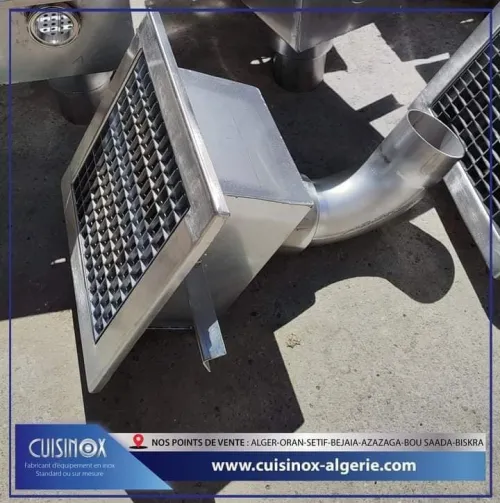 Caniveaux et Avaloire avec Siphons en Inox