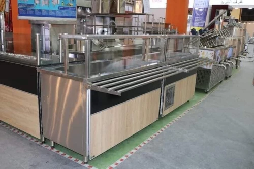 EQUIPEMENT ET MATERIEL DE CUISINE PROFESSIONNEL