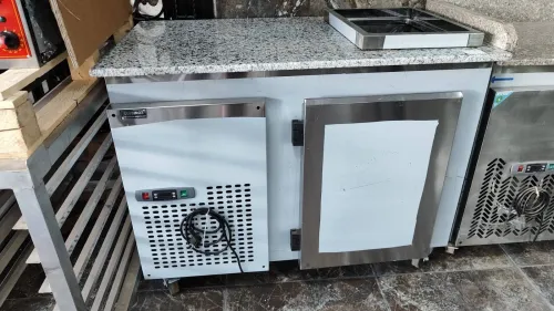 MATERIEL DE RESTAURATION