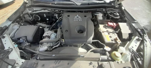 Mitsubishi L200 2022 Doube cabine Evolution