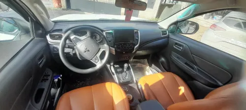 Mitsubishi L200 2022 Doube cabine Evolution