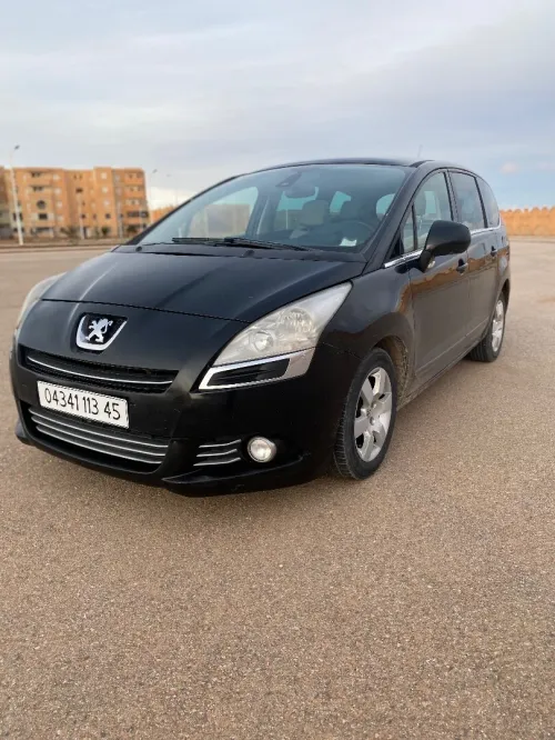 Peugeot 5008 2013 Allure