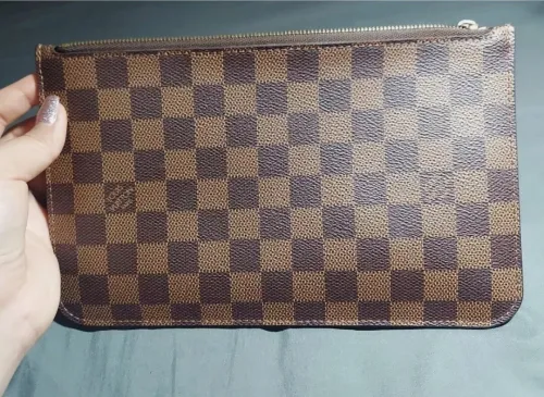 Pochette Louis vuitton en cuir pour femme