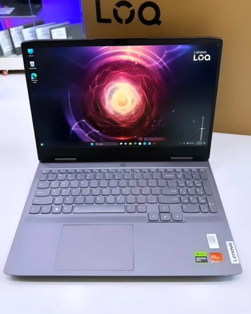 LENOVO LOQ RYZEN 7-7840HS 8G 512SSD NVIDIA RTX 4050 6GO DDR6 15.6" FULL HD IPS