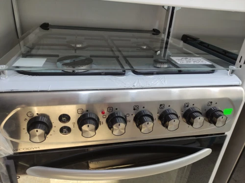 Cuisinière Arcodym MIDEA inox 4 feux 60cm ventilée 