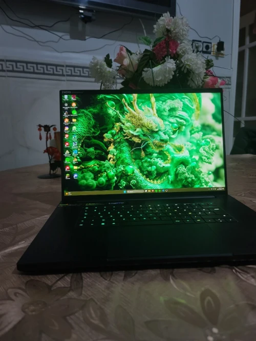 Razer blade 18 2023 edition