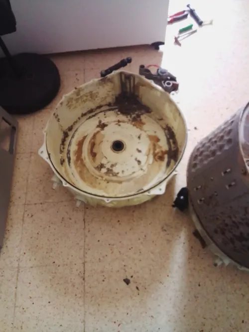 Reparations machines a laver Frigidaire eg cuisiniere