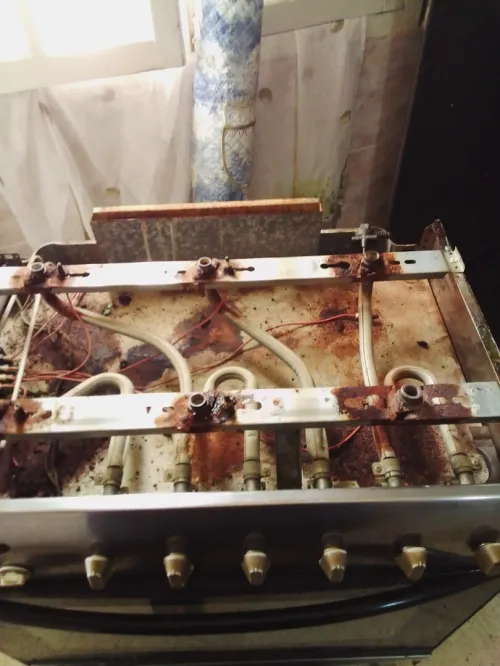 Reparations machines a laver Frigidaire eg cuisiniere