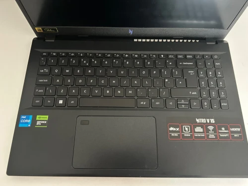 Pc portable Acer V15