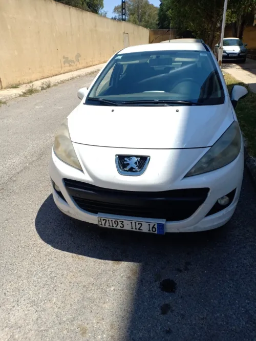 Peugeot 207 2012 