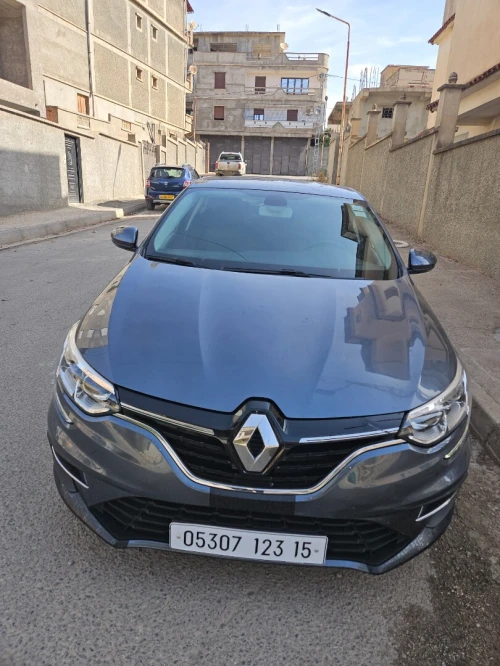 Renault Megane 4  2023 Evolution