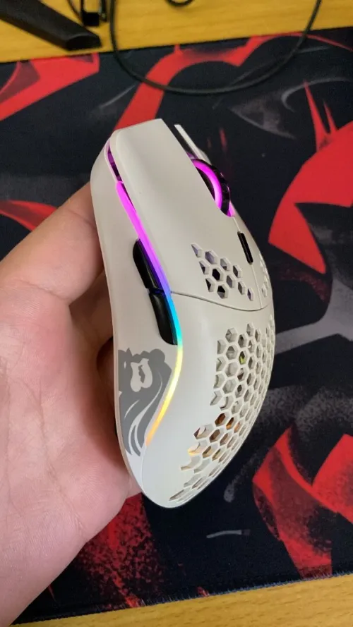 Souris g pro x super light / lamzu / glorious model o 