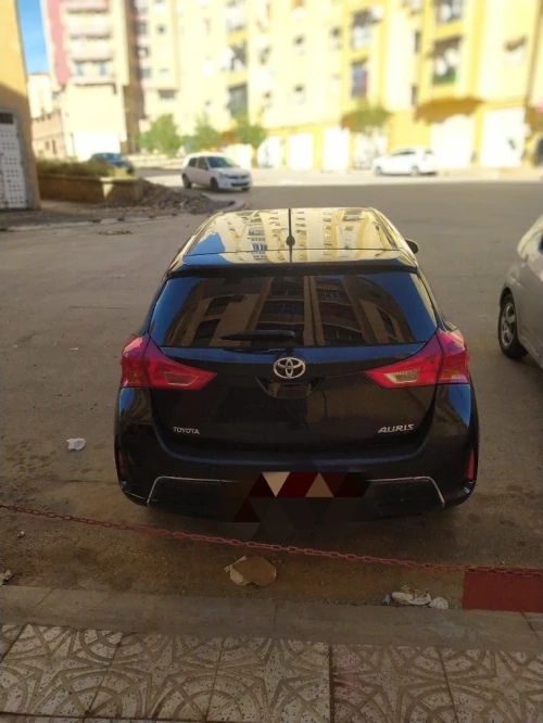 Toyota Auris 2013 