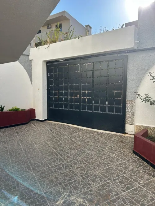 Location vacances Appartement Niveau de villa F2 Alger Dely brahim