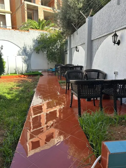 Location vacances Appartement Niveau de villa F5 Alger Dely brahim