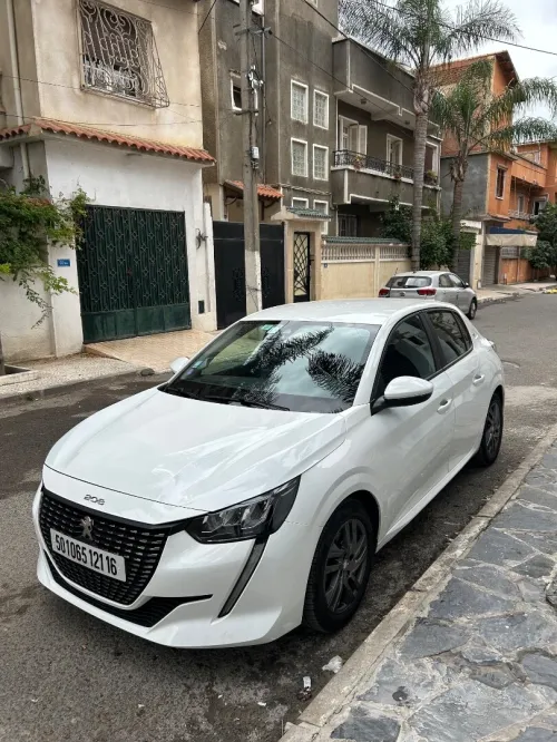 Peugeot 208 2021 actife