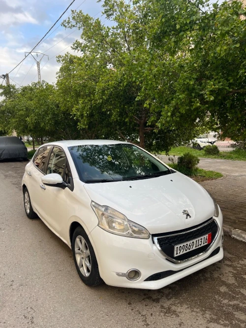 Peugeot 208 2013 Access