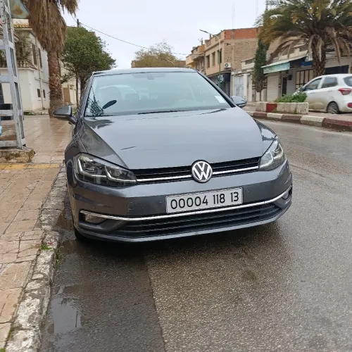 Volkswagen Golf 7 2018 Carat