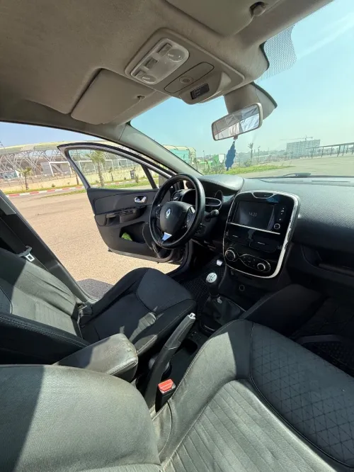 Renault Clio 4 2013 Exception