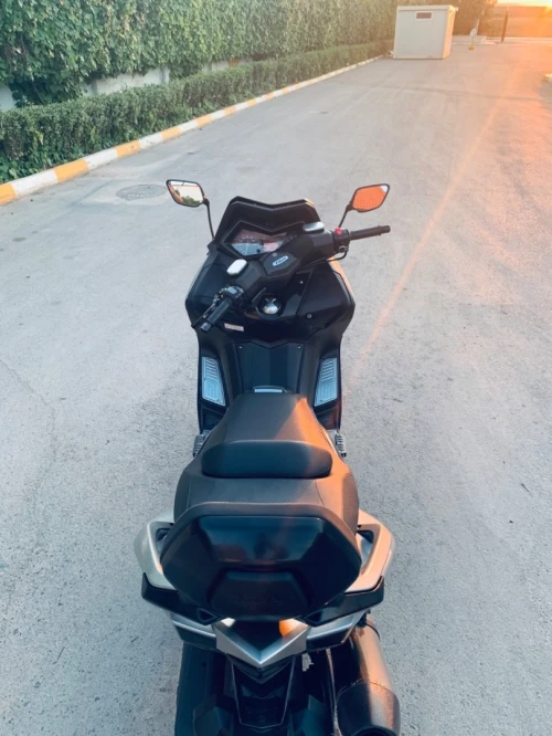 Yamaha Iron 530 