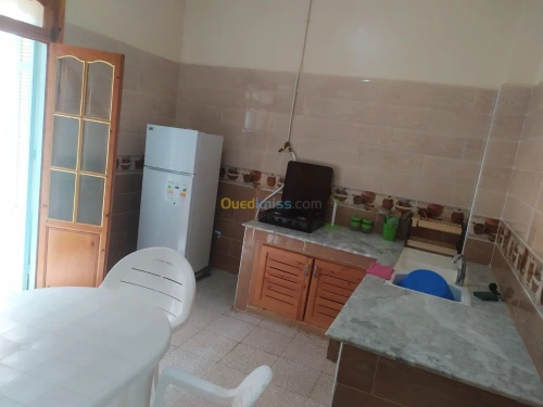 Location vacances Appartement Niveau de villa F2 Jijel Jijel