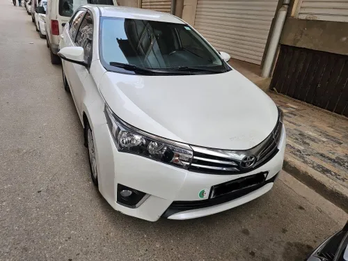 Toyota Corolla 2014 high grade