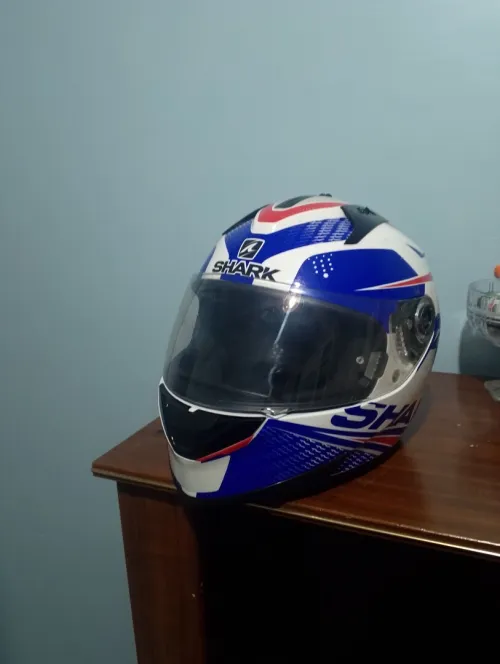 Casque shark